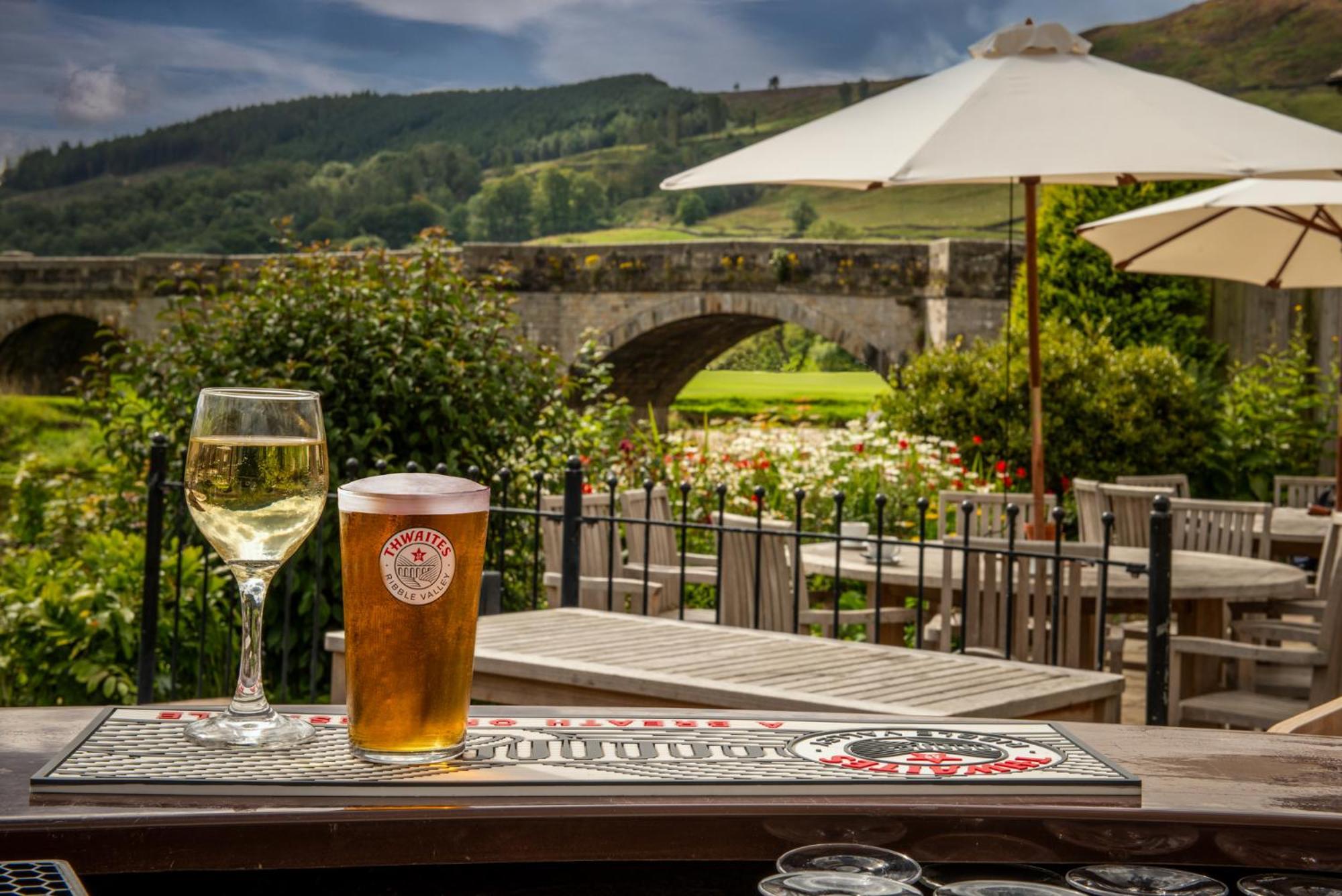 Hotel The Red Lion & Manor House Burnsall Exteriér fotografie